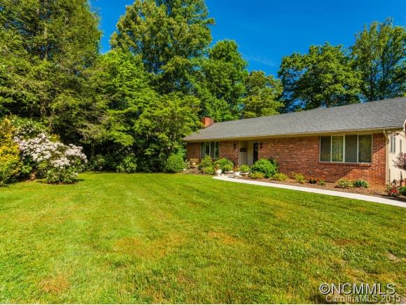 Property image 2 at 462 Beach Drive, Hendersonville, NC 28792