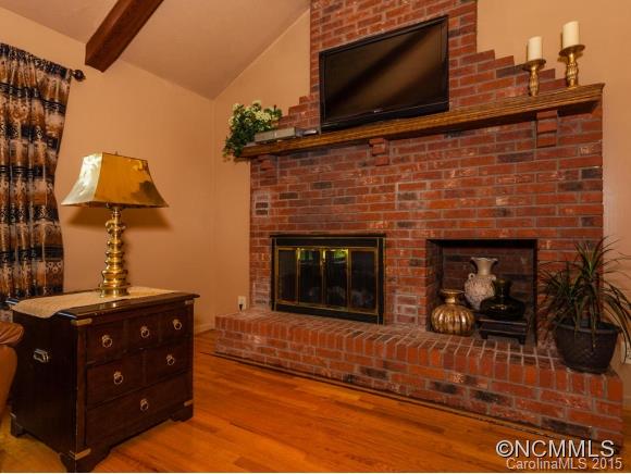 Property image 4 at 462 Beach Drive, Hendersonville, NC 28792