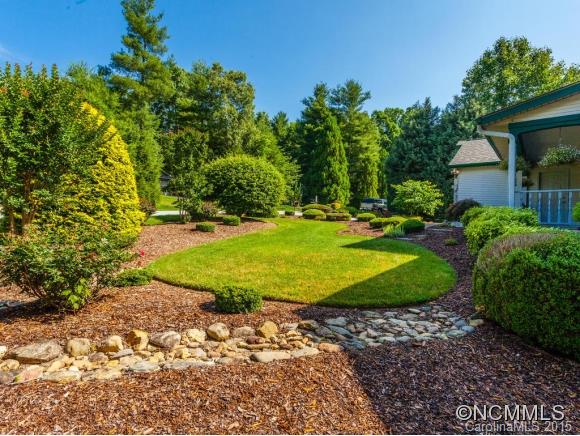 Property image 3 at 24 Tall Pines Rd, Hendersonville, NC 28739