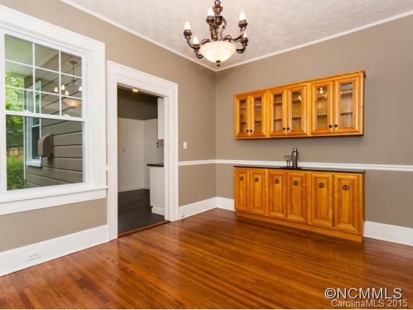 Property image 5 at 1905 Laurel Park Hwy, Hendersonville, NC 28739