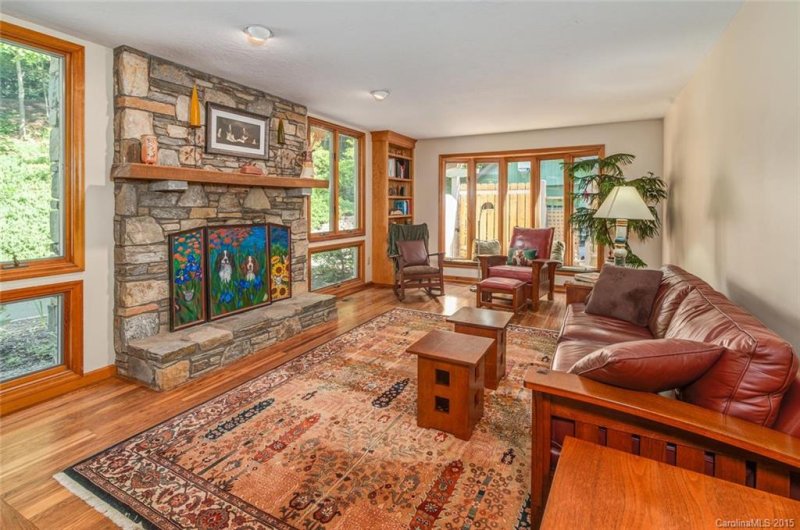 Property image 2 at 23 West Black Oak Drive, Asheville, NC 28804