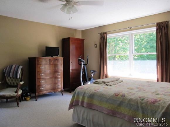 Property image 5 at 315 Melissa Way, Hendersonville, NC 28781