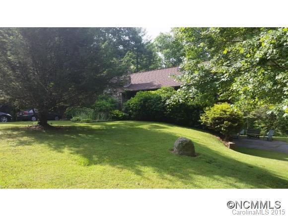 Property image 2 at 8 Quail Drive, Weaverville, NC 28787