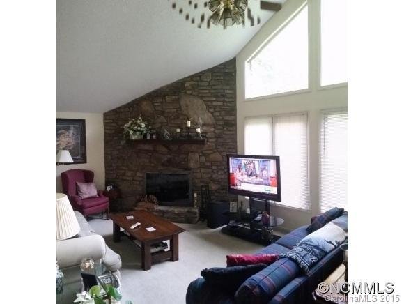 Property image 4 at 8 Quail Drive, Weaverville, NC 28787