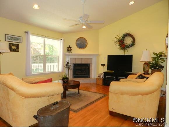 Property image 2 at 74 Red Maple Dr, Weaverville, NC 28787