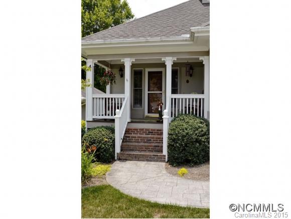 Property image 2 at 4 Creekside Way, Asheville, NC 28804