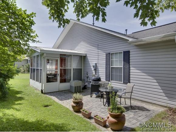 Property image 2 at 484 N Woodfield Court, Hendersonville, NC 28791