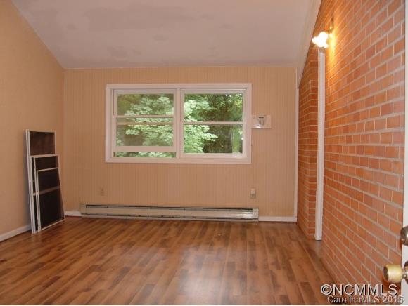 Property image 4 at 27 Forestdale Drive, Asheville, NC 28803