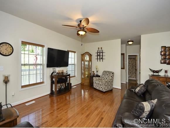 Property image 4 at 162 Pottery Terrace Trail, Flat Rock, NC 28731