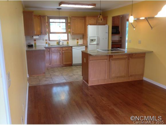 Property image 2 at 10 Pleasant Run, Asheville, NC 28806