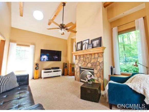 Property image 5 at 29 Amber Lane, Asheville, NC 28803