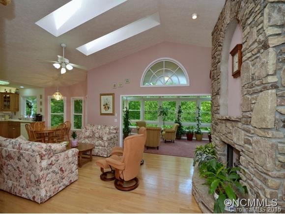 Property image 4 at 110 Dogwood Trail, Hendersonville, NC 28791