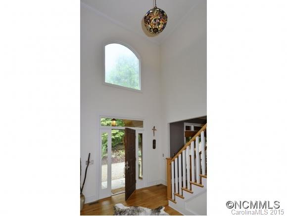 Property image 3 at 128 Hawk Ridge, Asheville, NC 28804