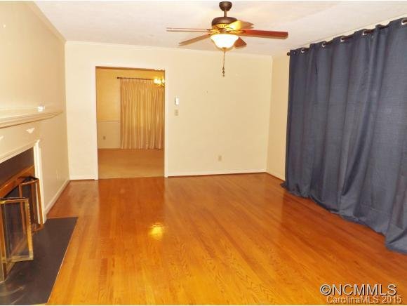 Property image 3 at 112 Hazelview Dr, Waynesville, NC 28786