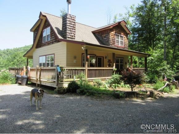 Property image 2 at 458 Thomas Ridge Loop, Green Mountain, NC 28740