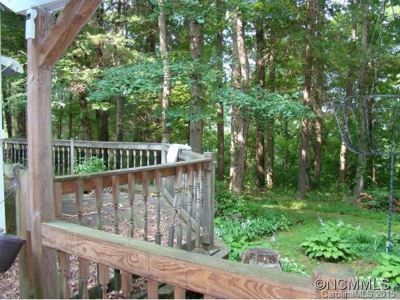 Property image 4 at 47 Amity Ct, Hendersonville, NC 28791