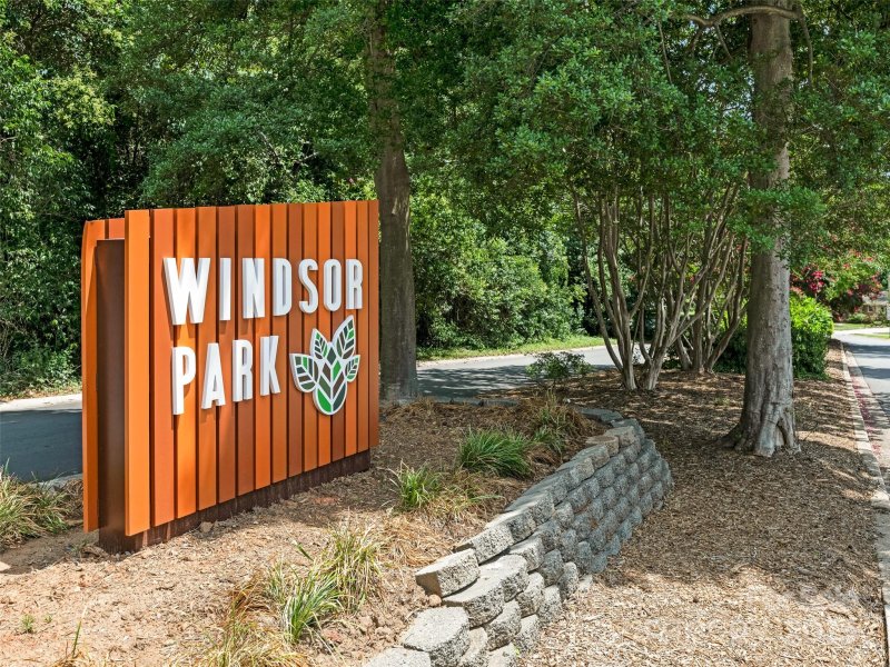 Property image 2 of 4208 Somerdale Lane in Windsor Park, Charlotte, NC 28205