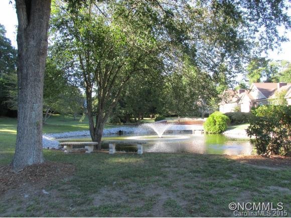 Property image 2 at 106 Glenbrook Drive, Hendersonville, NC 28739