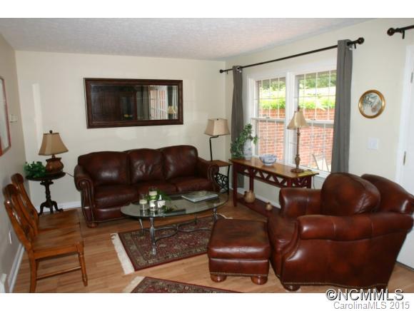 Property image 4 at 1411 C 3 Kensington Road, Hendersonville, NC 28791