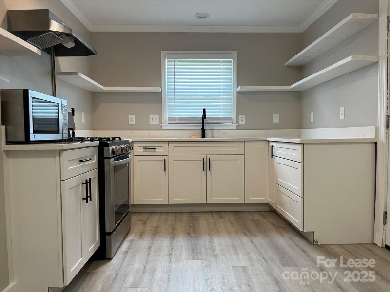 Property image 2 at 2730 Eastway Drive, Charlotte, NC 28205