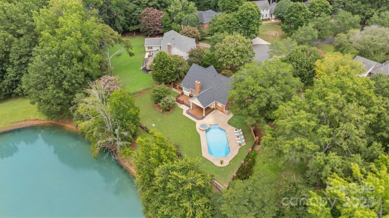 Property image 4 at 6331 Dovefield Road, Charlotte, NC 28277