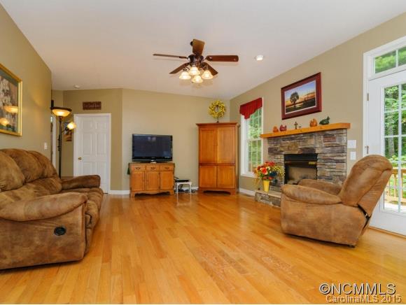 Property image 3 at 8 Alexander Crest Drive, Fairview, NC 28730