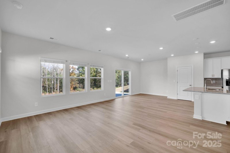 Property image 5 of 205 Alden Court in Seattle Crossing, Shelby, NC 28152