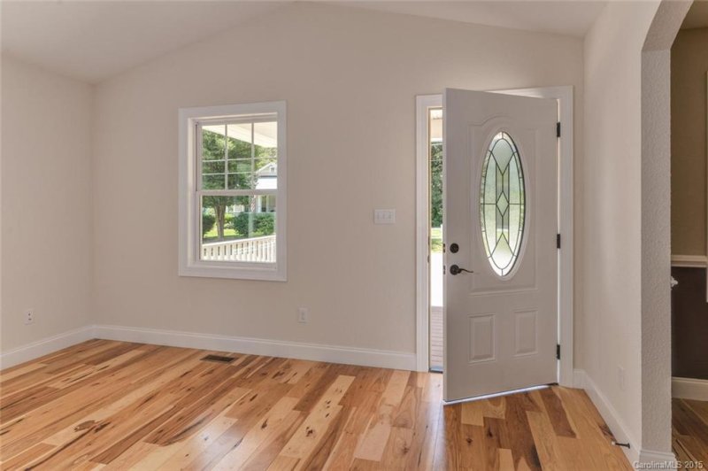 Property image 2 at 152 Marietta Street, Asheville, NC 28803