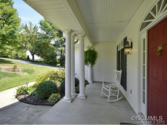 Property image 2 at 822 Rickel Drive, Hendersonville, NC 28739