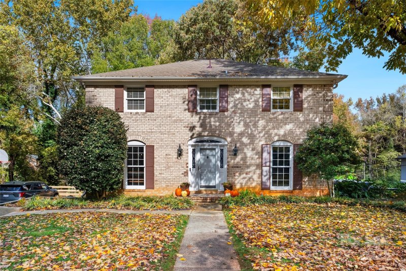 7116 Hollyhouse Drive