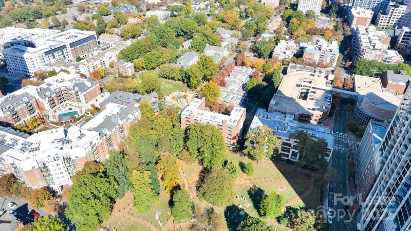 Property image 3 of 224 N Poplar Street in Churchill, Charlotte, NC 28202