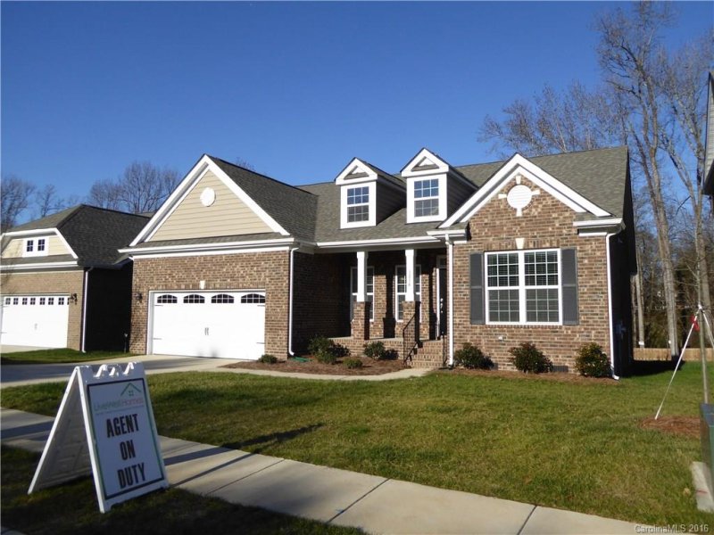 Property image 2 at 1814 Alden Oaks Drive, Charlotte, NC 28270