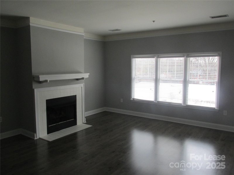 Property image 3 of 400 Clarice Avenue in None, Charlotte, NC 28204