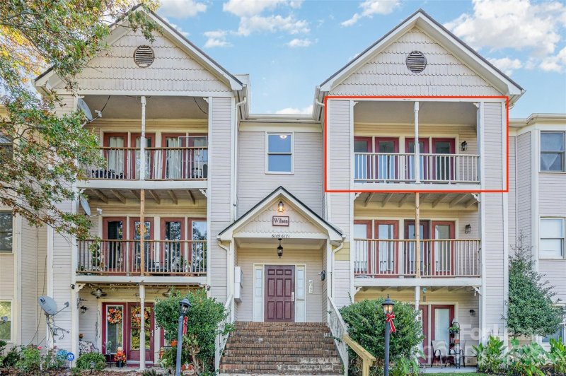 6165 Meadow Rose Lane