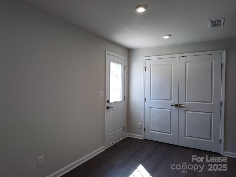 Property image 5 at 8031 Sinnet Place, Charlotte, NC 28269