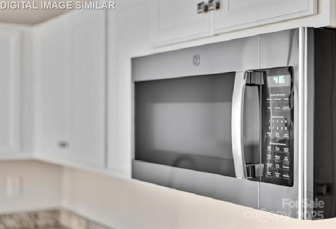 Property image 4 of 11109 Emerson Landing Drive in Afton Arbors, Charlotte, NC 28216