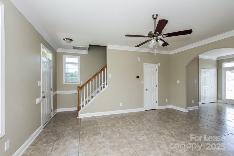 Property image 5 at 10438 Hugue Way, Charlotte, NC 28214