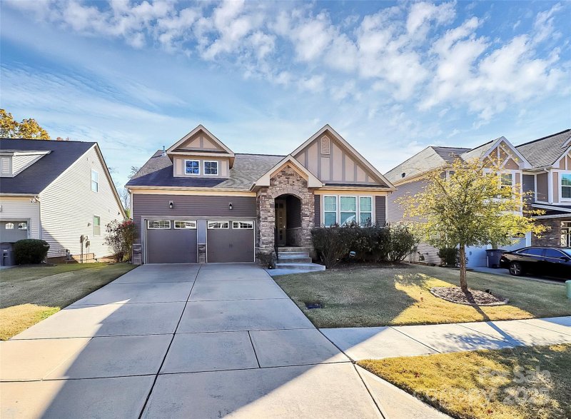 10083 Castlebrooke Drive