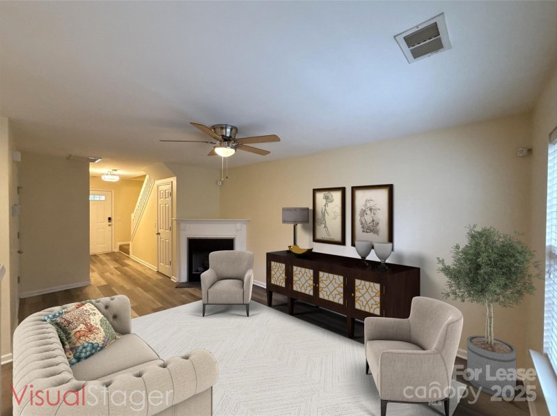 Property image 3 at 10012 University Park Lane, Charlotte, NC 28213