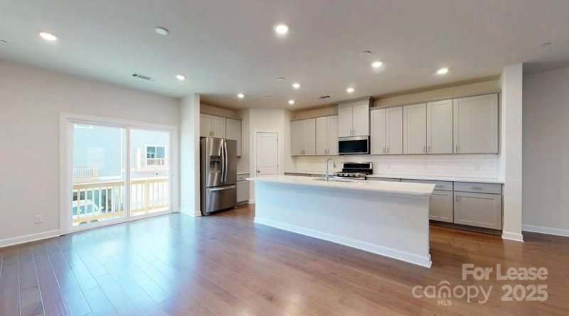 Property image 2 at 2632 Greenmarket Drive, Charlotte, NC 28217