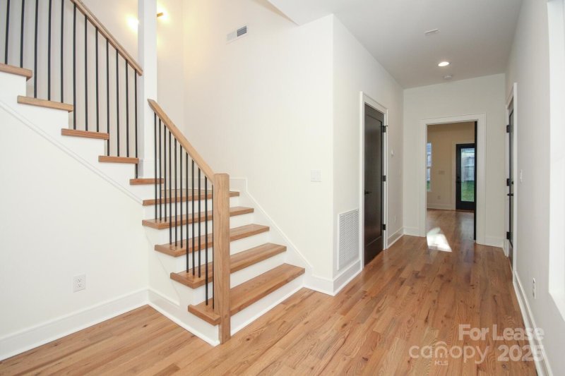 Property image 4 at 1110 Greenleaf Avenue, Charlotte, NC 28202