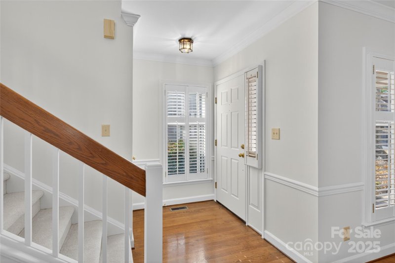 Property image 3 at 10317 Johns Towne Drive, Charlotte, NC 28210