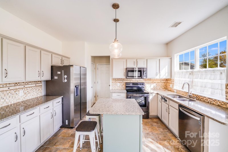 Property image 4 at 10925 Claude Freeman Drive, Charlotte, NC 28262