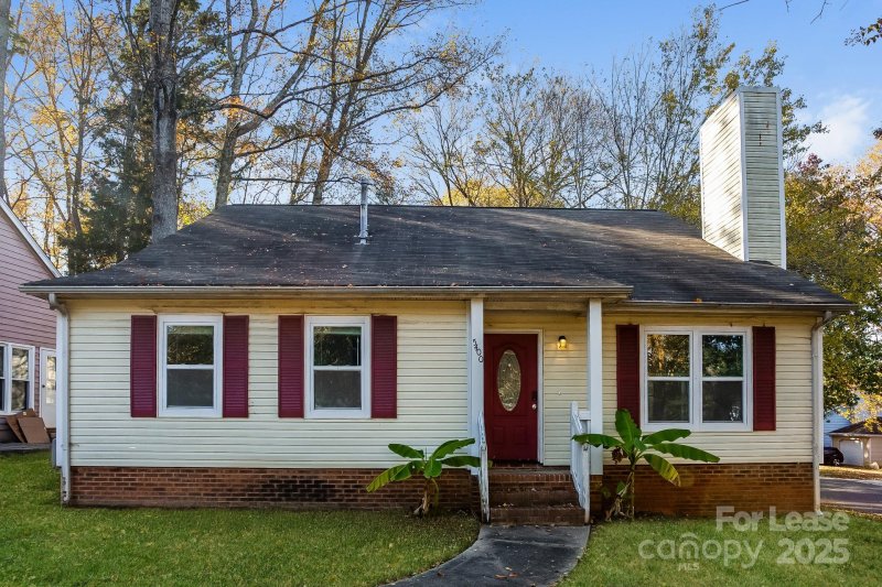 Property image 2 at 5400 Leaford Court, Charlotte, NC 28227