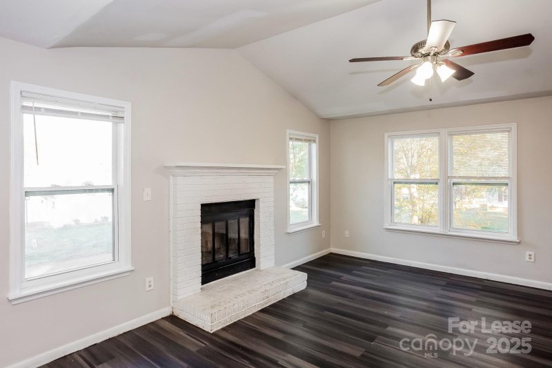 Property image 4 at 5400 Leaford Court, Charlotte, NC 28227