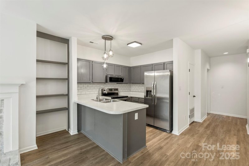 3220 Selwyn Farms Lane