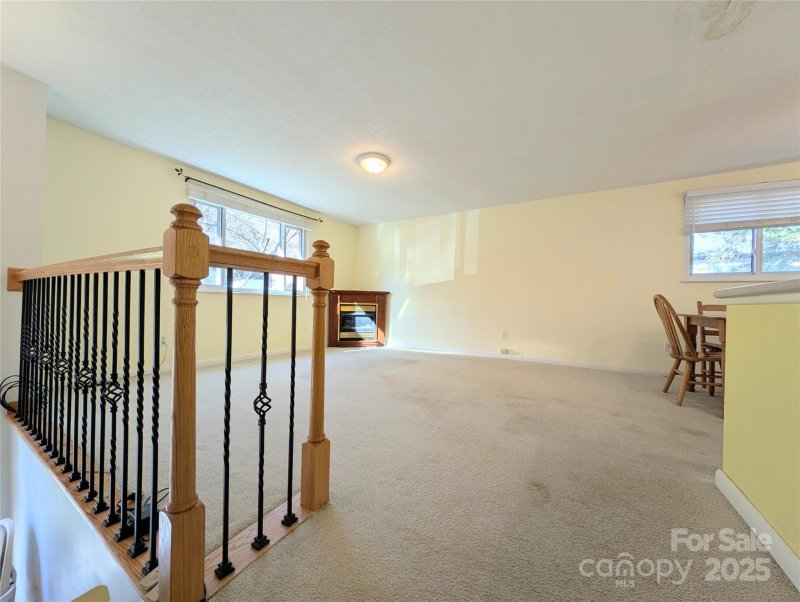 Property image 4 at 2908 Studley Road, Charlotte, NC 28212