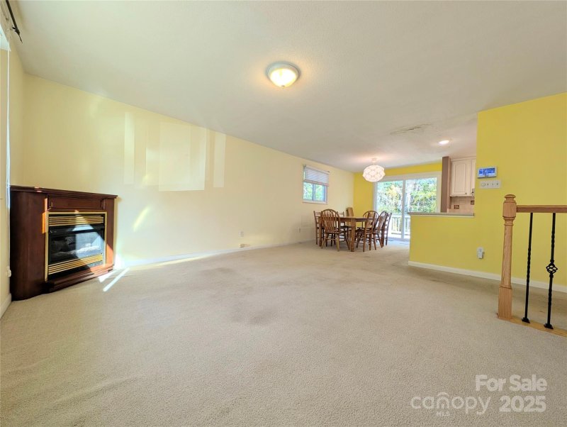 Property image 5 at 2908 Studley Road, Charlotte, NC 28212