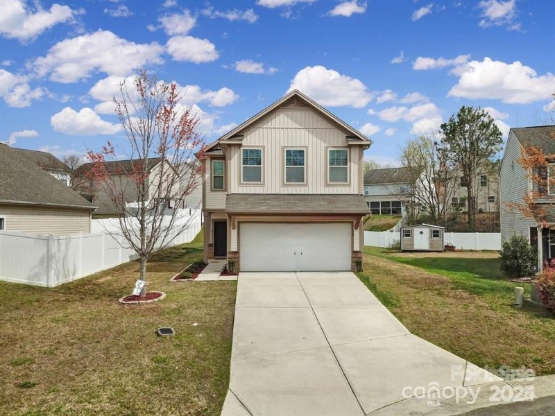 1539 Logan Patrick Court