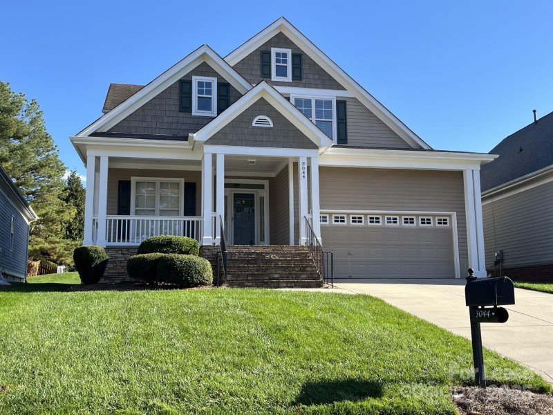 3044 Parker Green Trail